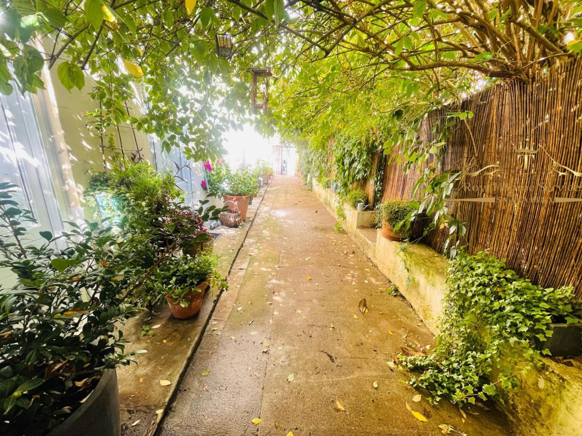 Апартаменты Le Jardin Croix Roussien Лион Экстерьер фото