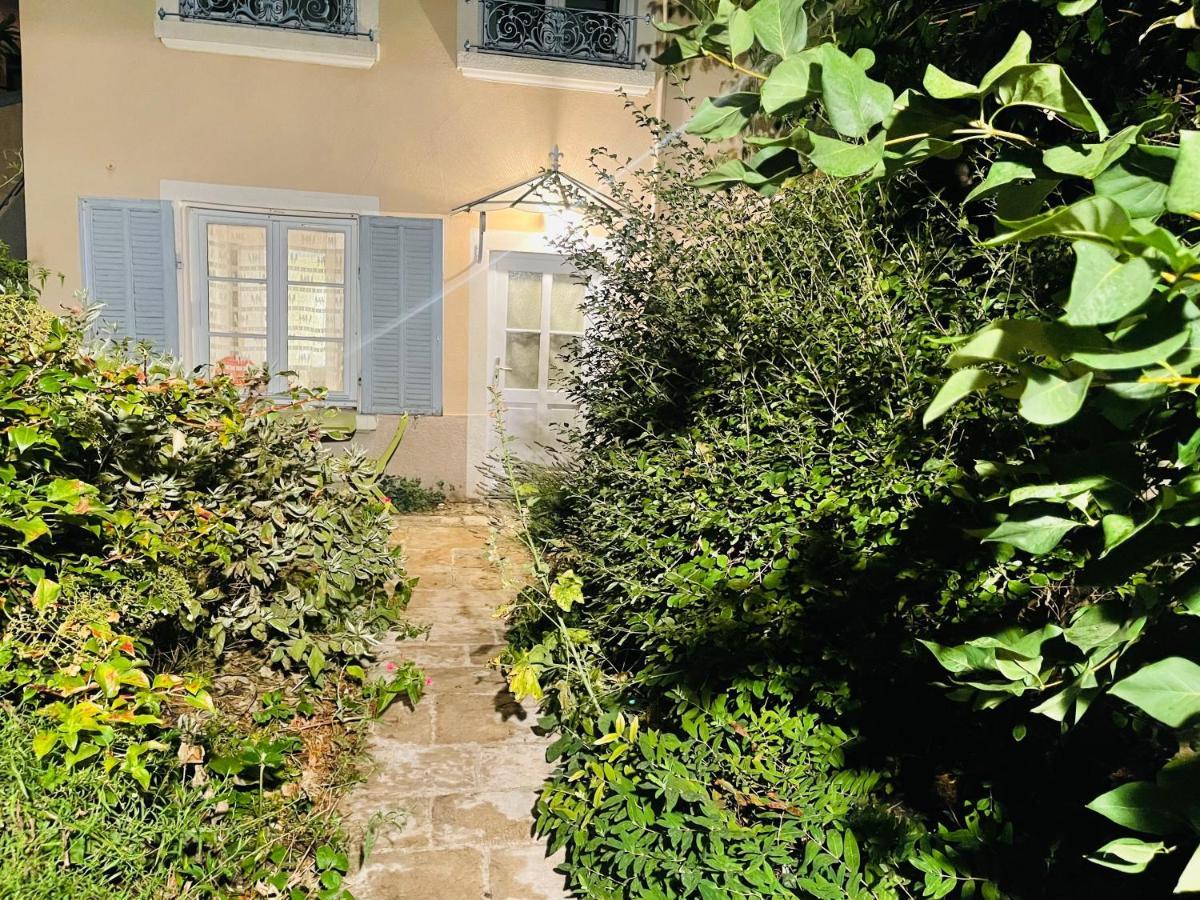 Апартаменты Le Jardin Croix Roussien Лион Экстерьер фото